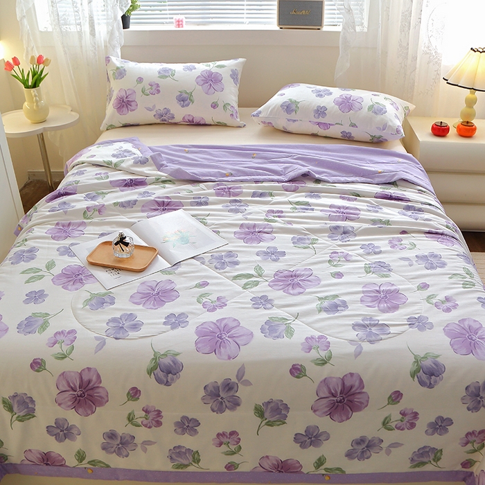 91家纺网 家纺一手货源 找家纺 金柚子2024新款全棉印花夏凉被 花暖迎春-紫