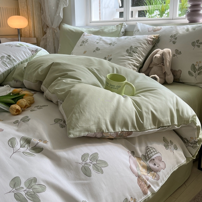 91家纺网 家纺一手货源 找家纺 红馆 2025年全棉12868印花系列四件套米粒熊