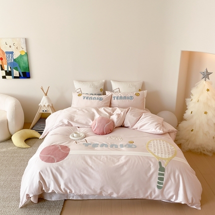 91家纺网 家纺一手货源 找家纺 星野家居 2024新款双股澳棉毛巾绣四件套—快乐网球场 快乐网球场—樱花粉