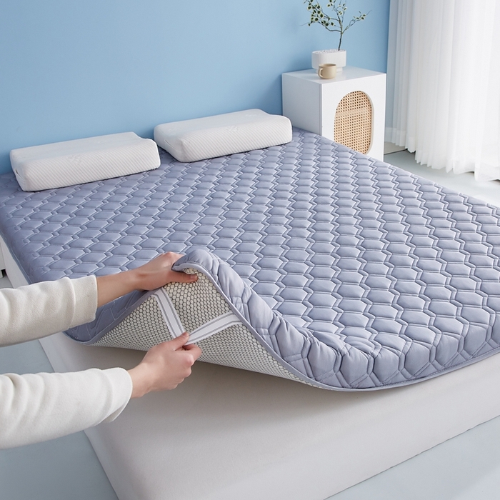 91家纺网 家纺一手货源 找家纺 时奥 2024新款A类针织棉乳胶记忆海绵床垫 元气灰