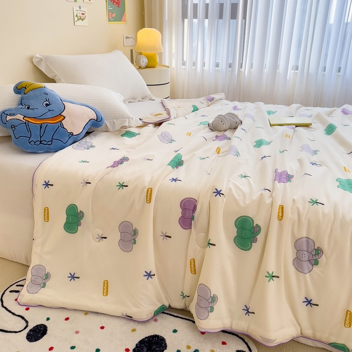 91家纺网 家纺一手货源 找家纺 米菲 2024新款A类凉感丝印花夏被夏凉被被芯 小象飞飞