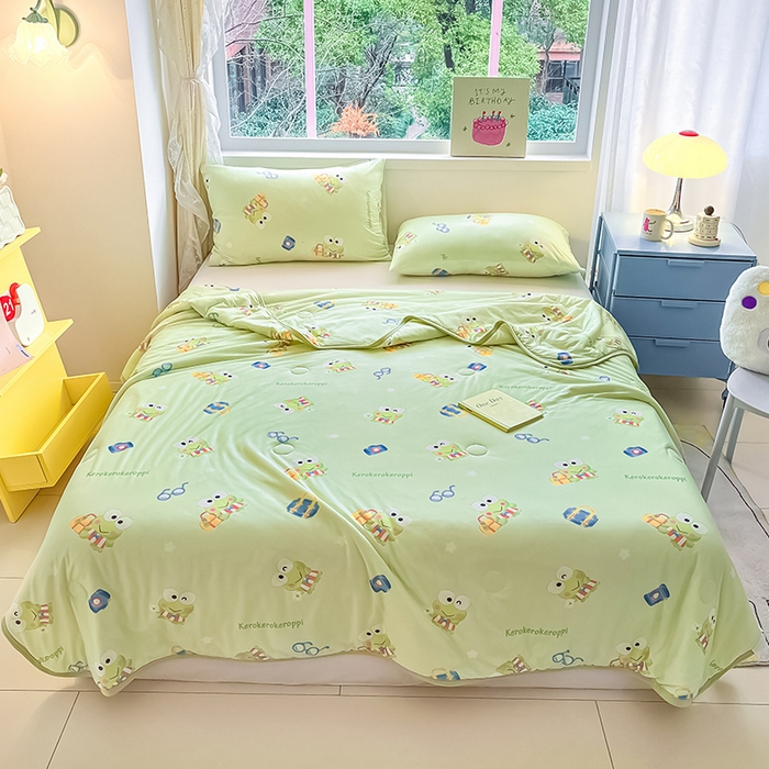 91家纺网 家纺一手货源 找家纺 金爱家 2024新款A类三丽鸥正版授权高品质牛奶丝软糯针织棉夏被系列 针织棉三丽鸥-萌萌大眼蛙