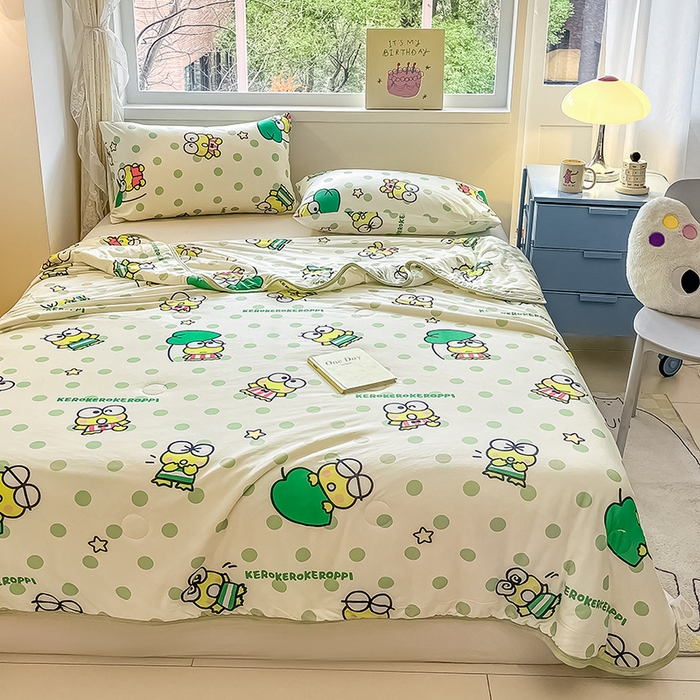 91家纺网 家纺一手货源 找家纺 金爱家 2024新款A类三丽鸥正版授权高品质牛奶丝软糯针织棉夏被系列 针织棉三丽鸥-绿绿大眼蛙