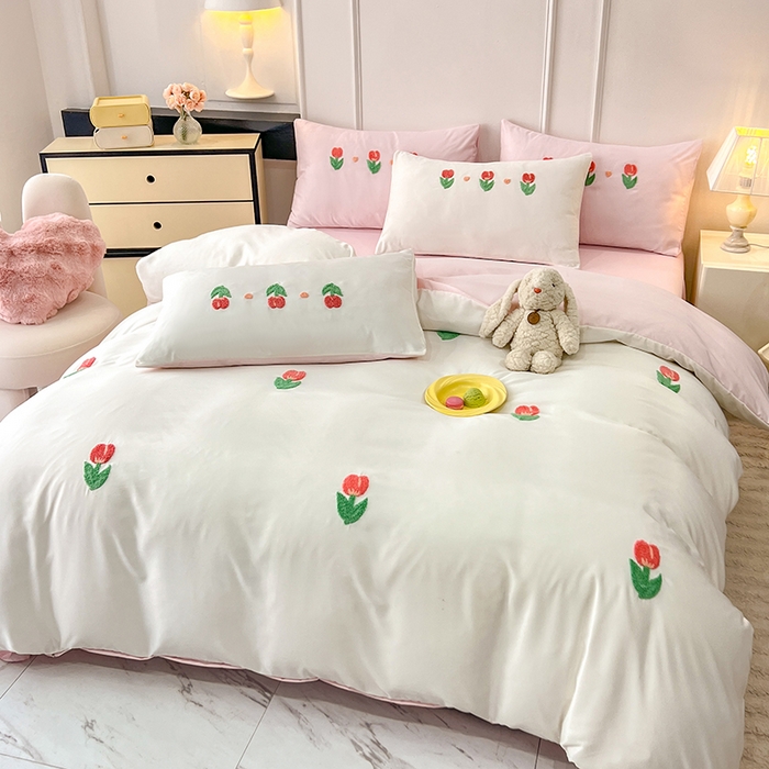 91家纺网 家纺一手货源 找家纺 艾米家居 2025水洗真丝四件套毛巾绣四件套-郁金香系列 白加粉