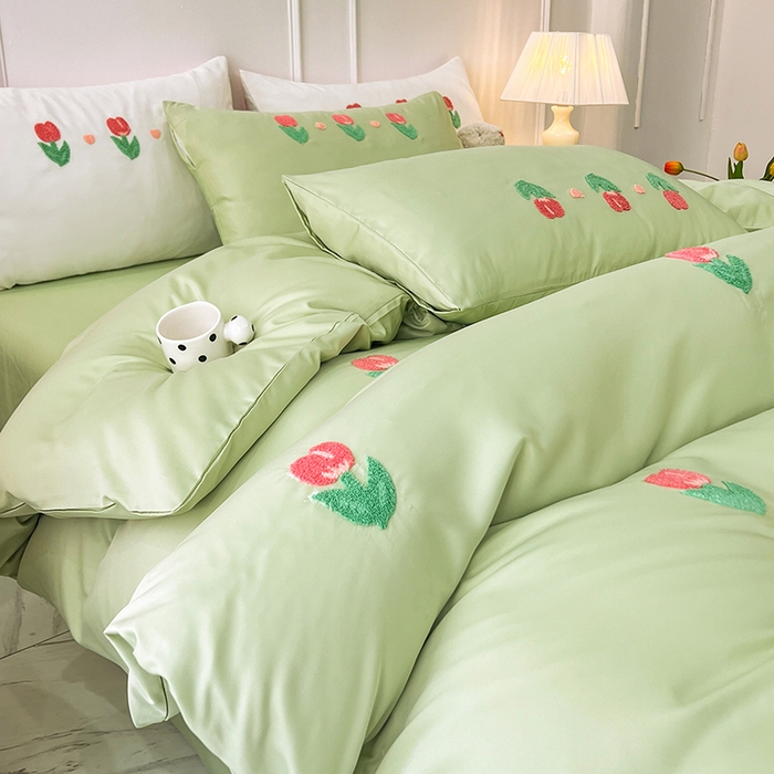 91家纺网 家纺一手货源 找家纺 艾米家居 2025水洗真丝四件套毛巾绣四件套-郁金香系列 水绿