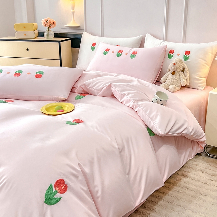 91家纺网 家纺一手货源 找家纺 艾米家居 2025水洗真丝四件套毛巾绣四件套-郁金香系列 粉