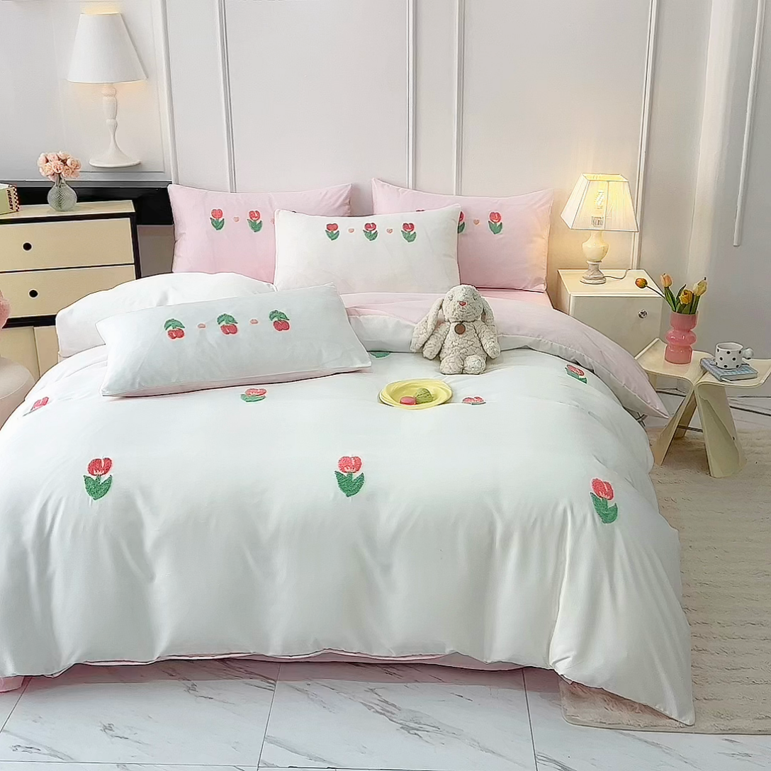 91家纺网 家纺一手货源 找家纺 艾米家居 2025水洗真丝四件套毛巾绣四件套-郁金香系列 白加粉