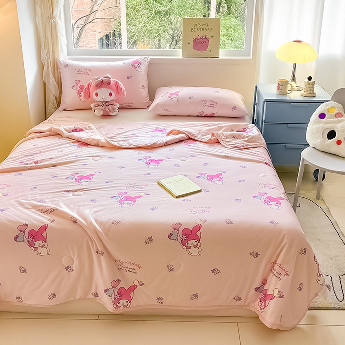 91家纺网 家纺一手货源 找家纺 桃子家居 2024新款A类三丽鸥正版授权高品质牛奶丝软糯针织棉夏被系列 针织棉三丽鸥-气球美乐蒂