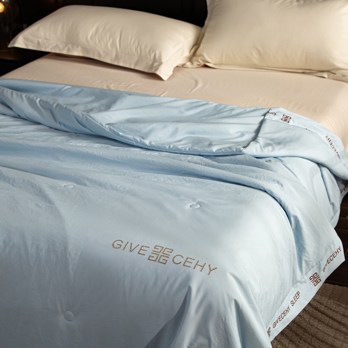 91家纺网 家纺一手货源 找家纺 被靠被2024新款锦丝锻夏被-赫拉 浅蓝