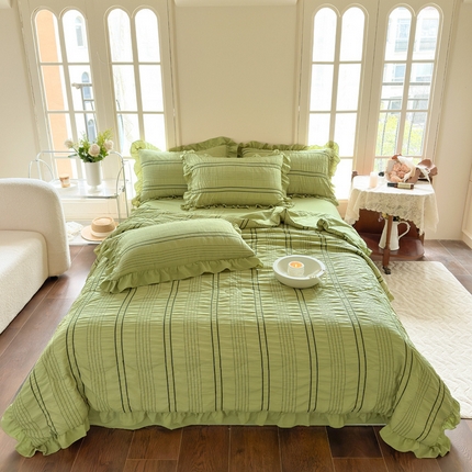 91家纺网 家纺一手货源 找家纺 一比一家纺 2024新款韩版条纹泡泡纱夏被四件套 条纹泡泡纱-茶绿
