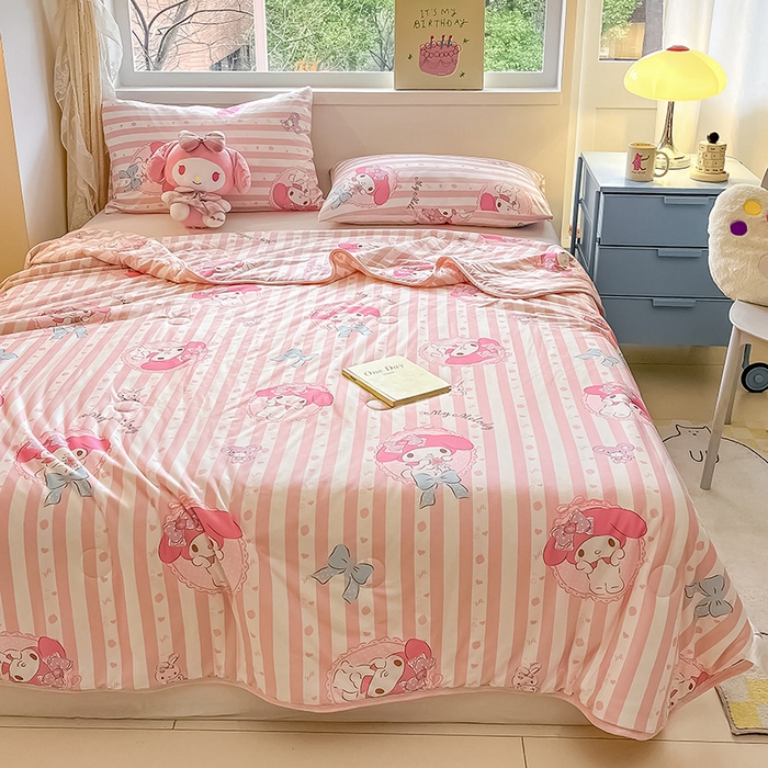 91家纺网 家纺一手货源 找家纺 金爱家 2024新款A类三丽鸥正版授权高品质牛奶丝软糯针织棉夏被系列 针织棉三丽鸥-粉粉美乐蒂