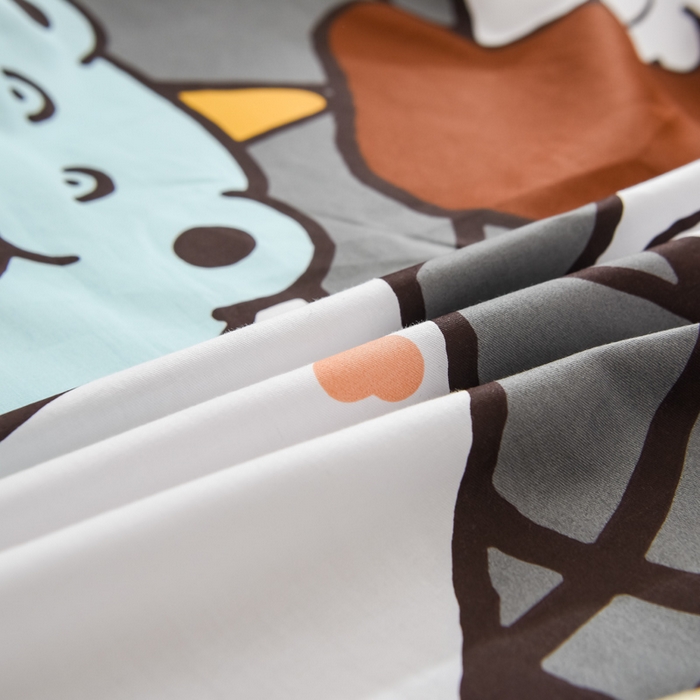 91家纺网 家纺一手货源 找家纺 沐白家居 2024新款纯棉喷气133*72二次元大版印花单床笠 晚安熊