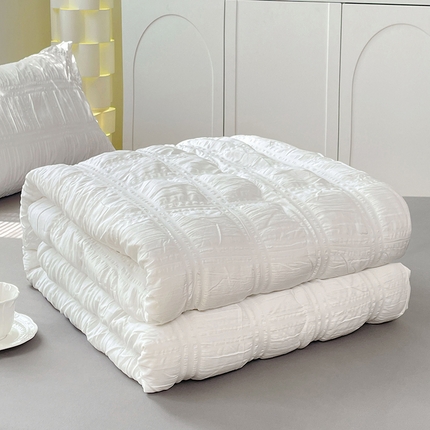 91家纺网 家纺一手货源 找家纺 卡斯诺 2025新款简约时尚泡泡纱水洗棉夏被 （下载包包含买家秀）茉莉白+灰
