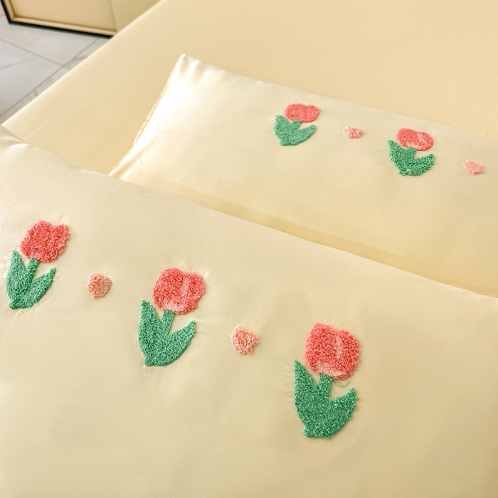 91家纺网 家纺一手货源 找家纺 艾米家居 2025水洗真丝四件套毛巾绣四件套-郁金香系列 黄