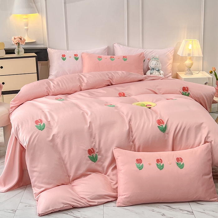 91家纺网 家纺一手货源 找家纺 艾米家居 2025水洗真丝四件套毛巾绣四件套-郁金香系列 豆沙