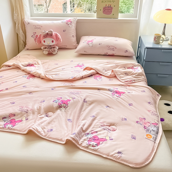 91家纺网 家纺一手货源 找家纺 金爱家 2024新款A类三丽鸥正版授权高品质牛奶丝软糯针织棉夏被系列 针织棉三丽鸥-气球美乐蒂