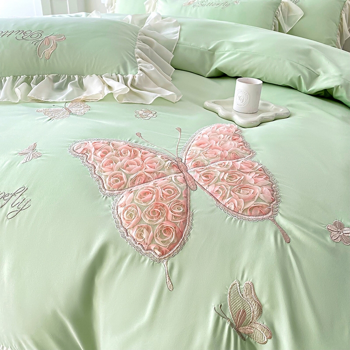 91家纺网 家纺一手货源 找家纺 富盛 2024新款水洗亲肤棉立体刺绣四件套公主风四件套-蝴蝶系列 蝴蝶-嫩绿