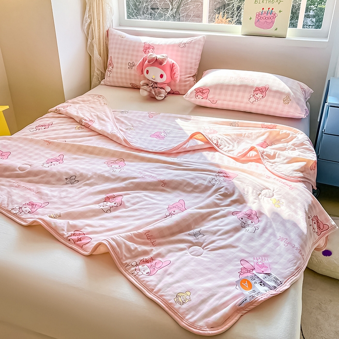 91家纺网 家纺一手货源 找家纺 桃子家居 2024新款A类三丽鸥正版授权高品质牛奶丝软糯针织棉夏被系列 针织棉三丽鸥-粉粉美乐蒂