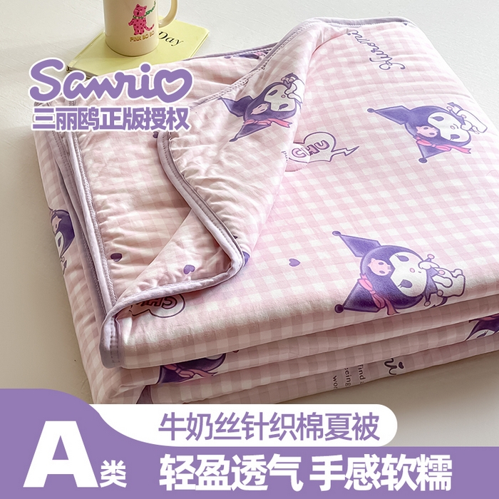 91家纺网 家纺一手货源 找家纺 金爱家 2024新款A类三丽鸥正版授权高品质牛奶丝软糯针织棉夏被系列 针织棉三丽鸥-紫色库洛米之心