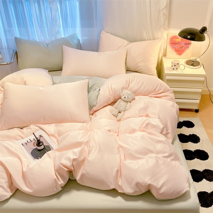 91家纺网 家纺一手货源 找家纺 （总）床绮 2024新款亲肤水洗真丝刺绣四件套双拼款-简妮系列