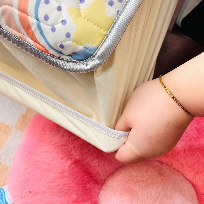 91家纺网 家纺一手货源 找家纺 小虾米 2024新款上下床乳胶凉席床笠款印花凉席三件套 七彩云朵