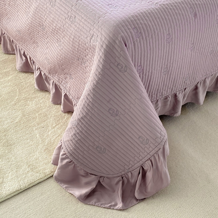 91家纺网 家纺一手货源 找家纺 胜权家纺 2024新款A类60S天丝夹棉绣花床盖三件套 静待花开--香芋紫