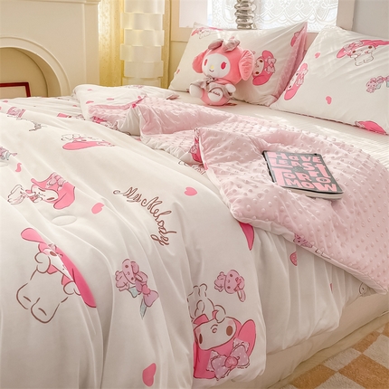 91家纺网 家纺一手货源 找家纺 （总）无界 2024新款凉感针织棉印花夏被-三丽鸥风格一