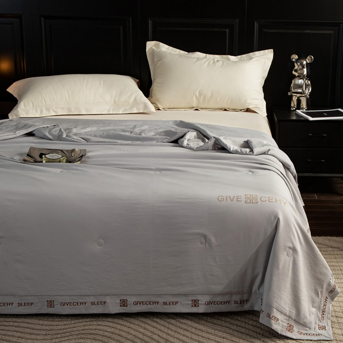 91家纺网 家纺一手货源 找家纺 被靠被2024新款锦丝锻夏被-赫拉 浅灰