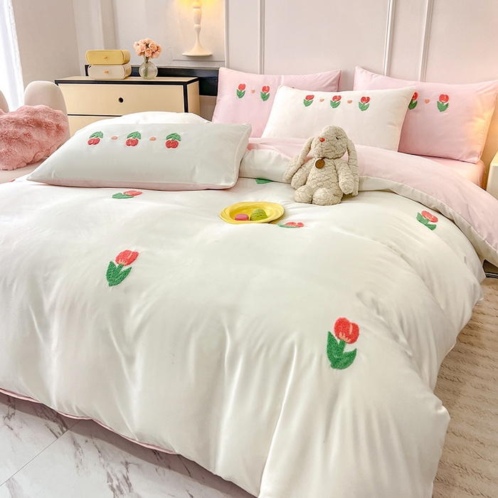 91家纺网 家纺一手货源 找家纺 艾米家居 2025水洗真丝四件套毛巾绣四件套-郁金香系列 白加粉