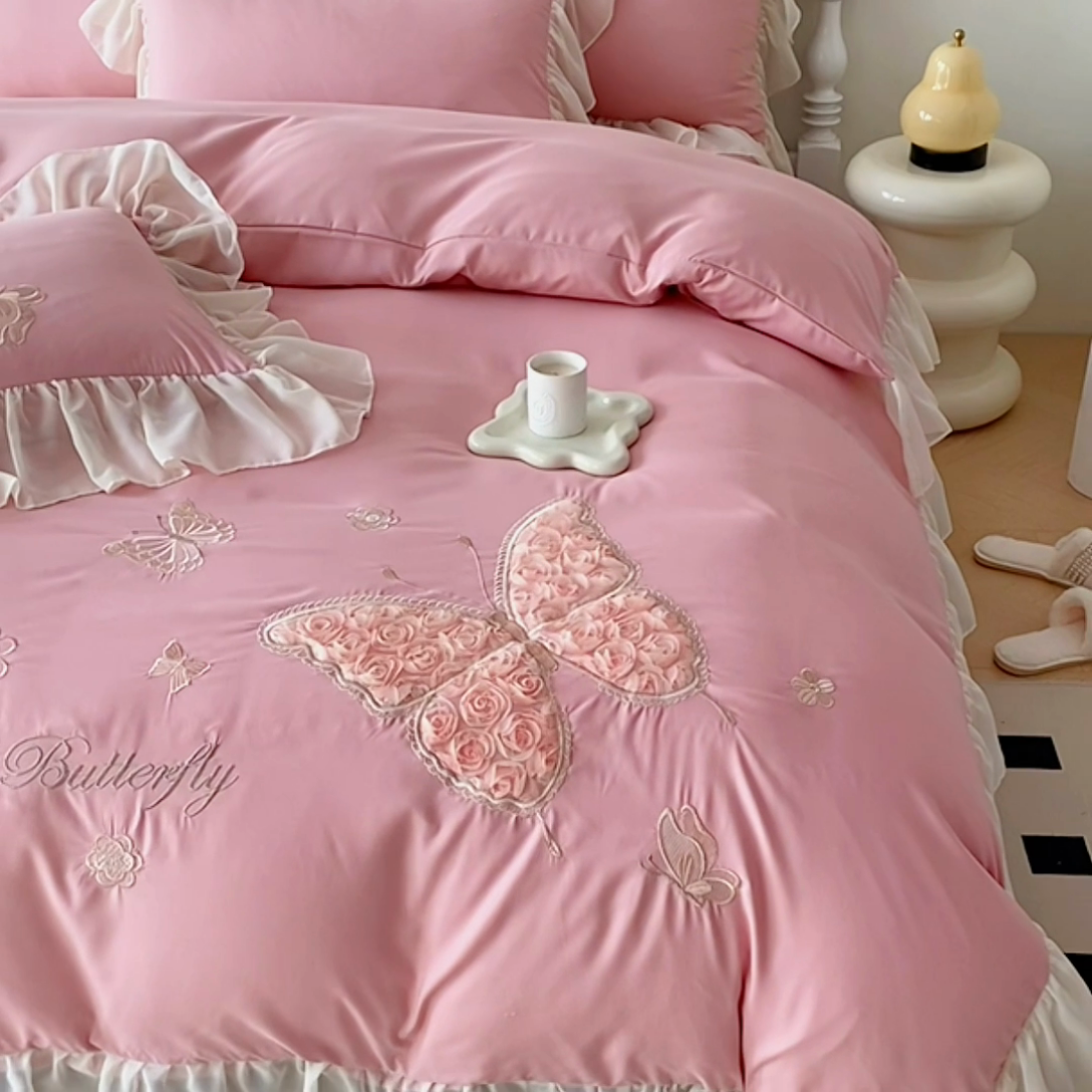 91家纺网 家纺一手货源 找家纺 富盛 2024新款水洗亲肤棉立体刺绣四件套公主风四件套-蝴蝶系列 蝴蝶-豆沙