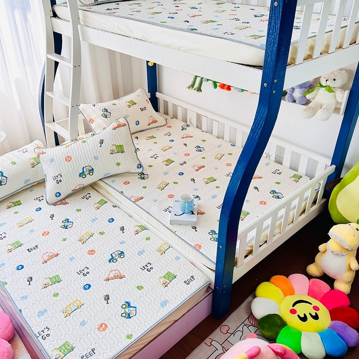 91家纺网 家纺一手货源 找家纺 小虾米 2024新款上下床乳胶凉席床笠款印花凉席三件套 小汽车