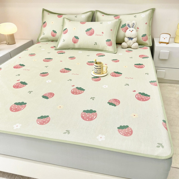 91家纺网 家纺一手货源 找家纺 全季家居 2024新款5A抗菌小清新数码印花冰藤席 床笠款-草莓