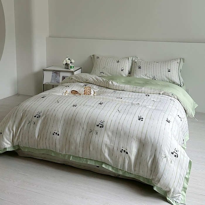 91家纺网 家纺一手货源 找家纺 氧家 2025新款莱赛尔天丝数码印花四件套宽边断角工艺（礼盒装）安静别闹