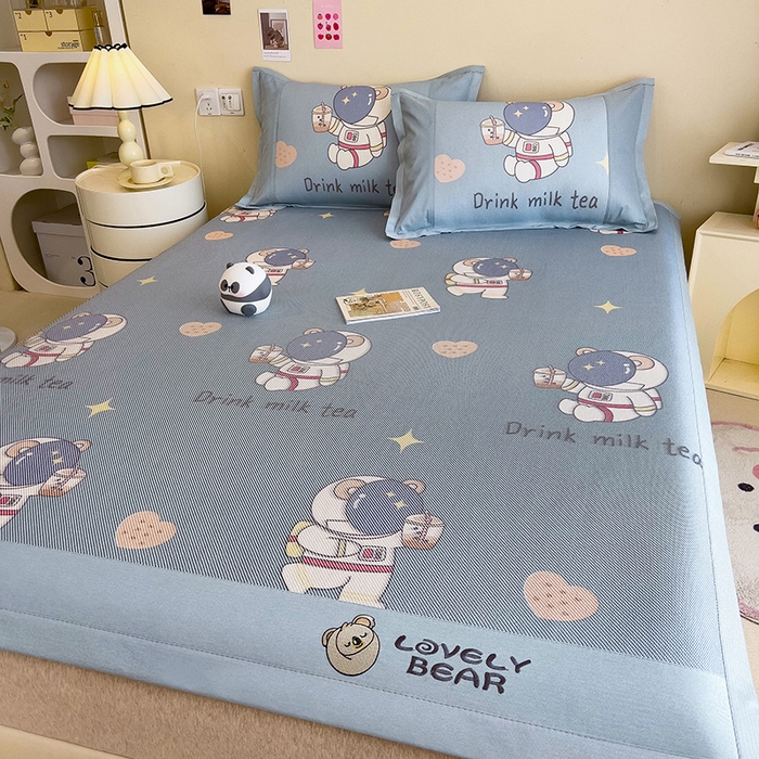 91家纺网 家纺一手货源 找家纺 全季家居 2024新款A类抗菌数码印花冰藤席三件套 床席款-宇航员