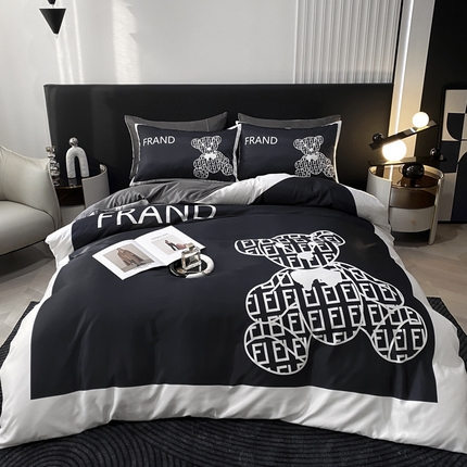 91家纺网 家纺一手货源 找家纺 色鬼布艺 2024新款冰丝四件套水洗真丝四件套 小黑熊1