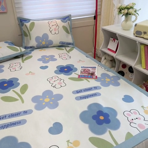 91家纺网 家纺一手货源 找家纺 2025新款慕尚600D数码印花冰丝凉席 甜心兔