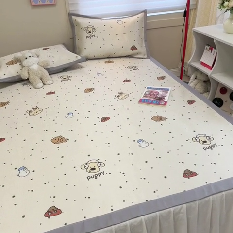 91家纺网 家纺一手货源 找家纺 2025新款慕尚600D数码印花冰丝凉席 绵绵动物