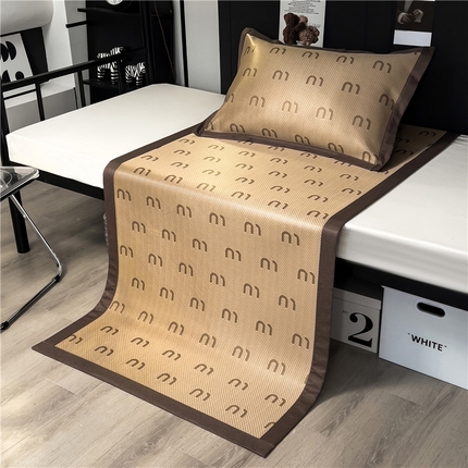 91家纺网 家纺一手货源 找家纺 （总）孩子王家纺 2024新款高档提花加厚凉感款冰丝席路易世家系列-单人凉席