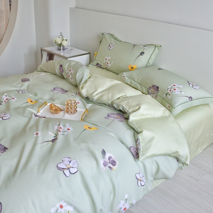 91家纺网 家纺一手货源 找家纺 氧家 2025新款莱赛尔天丝数码印花四件套宽边断角工艺（礼盒装）花栖子绿