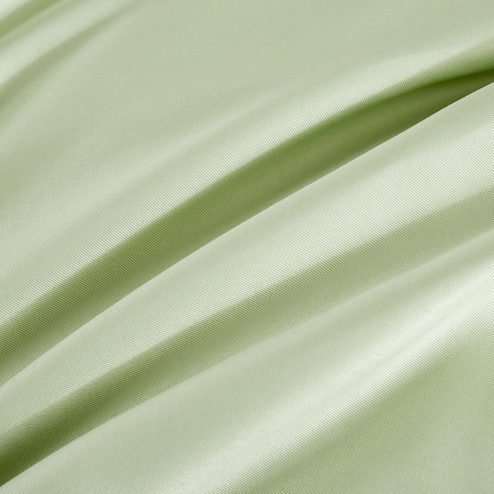 91家纺网 家纺一手货源 找家纺 银石-床裙款水洗真丝绣花四件套 果绿