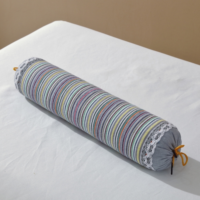 91家纺网 家纺一手货源 找家纺 （总）芯奇想 2024新款圆柱形荞麦硬枕头颈椎枕头糖果枕