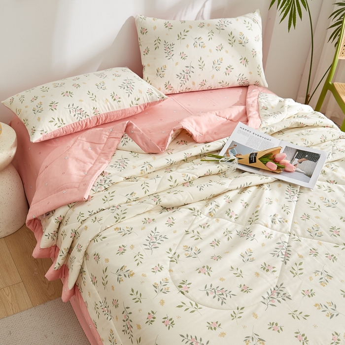 91家纺网 家纺一手货源 找家纺 海洋家纺 2025新款A类里外全棉棉花夏被四件套 风格二 碧叶粉黛