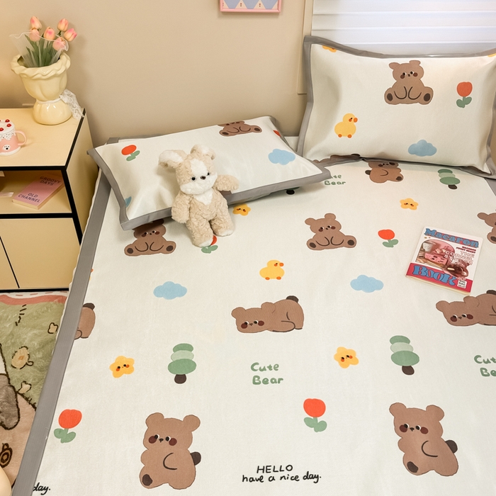 91家纺网 家纺一手货源 找家纺 2025新款慕尚600D数码印花冰丝凉席 遇见萌宠