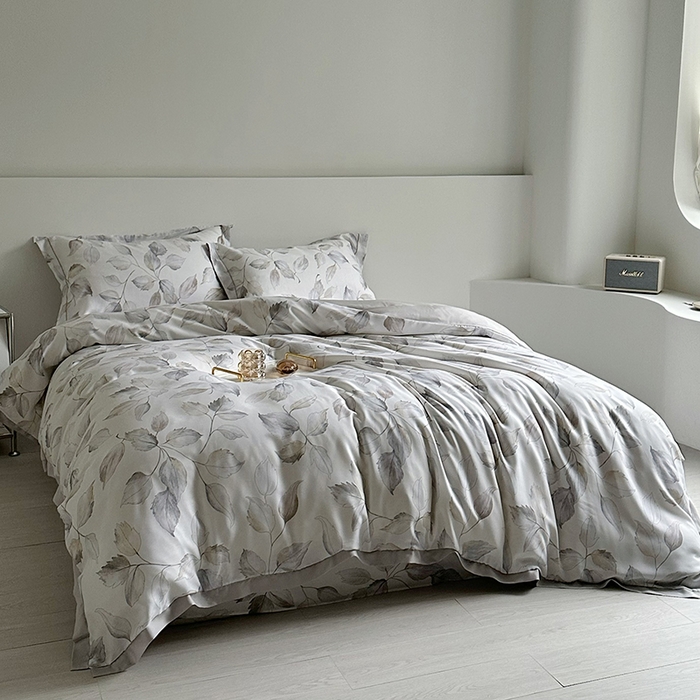 91家纺网 家纺一手货源 找家纺 氧家 2025新款莱赛尔天丝数码印花四件套宽边断角工艺（礼盒装）清风