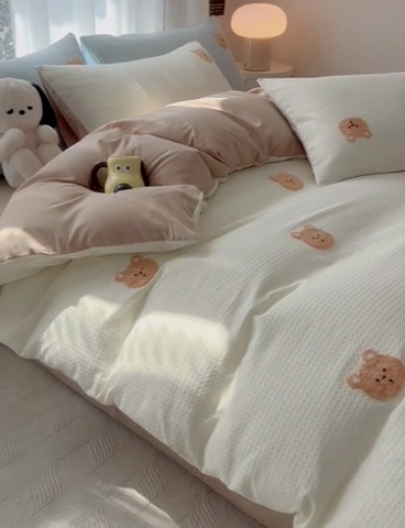 91家纺网 家纺一手货源 找家纺 （总）慕尚 2025新款全棉华夫格毛巾绣四件套