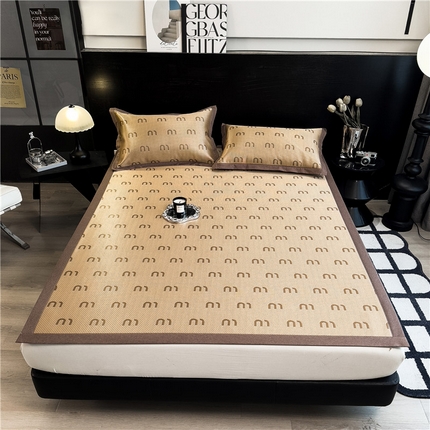 91家纺网 家纺一手货源 找家纺 （总）孩子王家纺 2024新款高档提花加厚凉感款冰丝席路易世家系列-成人凉席