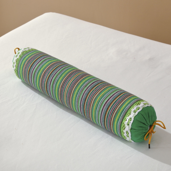 91家纺网 家纺一手货源 找家纺 （总）芯奇想 2024新款圆柱形荞麦硬枕头颈椎枕头糖果枕