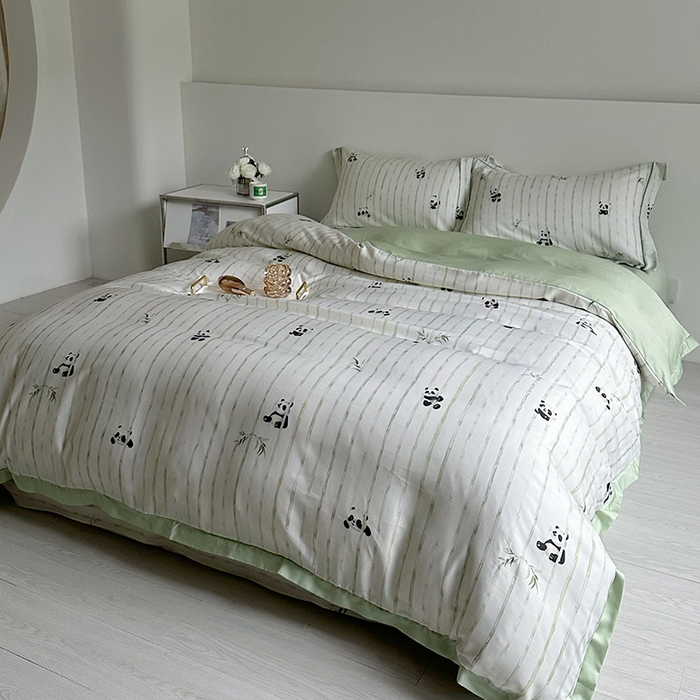 91家纺网 家纺一手货源 找家纺 氧家 2025新款莱赛尔天丝数码印花四件套宽边断角工艺（礼盒装）安静别闹