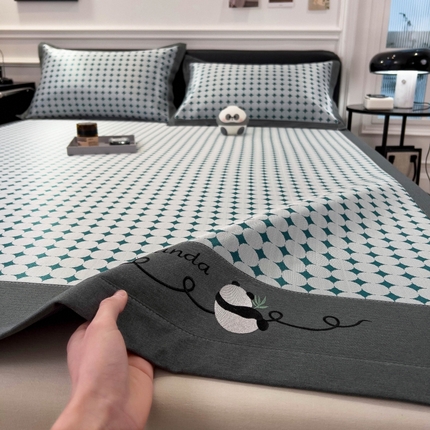 孩子王家纺 2024新款简格刺绣熊猫款系列冰丝凉席 圆梦-绿