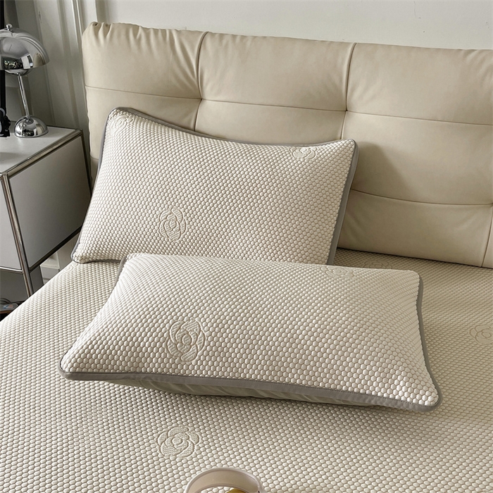 91家纺网 家纺一手货源 找家纺 2024新款抗菌凉豆豆提花床笠款凉席-花朵系列 花朵-柠檬黄